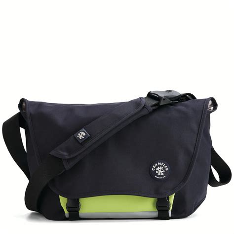 crumpler messenger bag laptop.